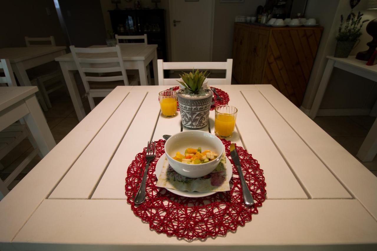 House On Olof Palme Bed & Breakfast Windhoek Luaran gambar